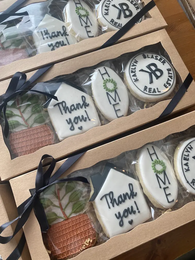 Welcome Home signature sugar cookie set